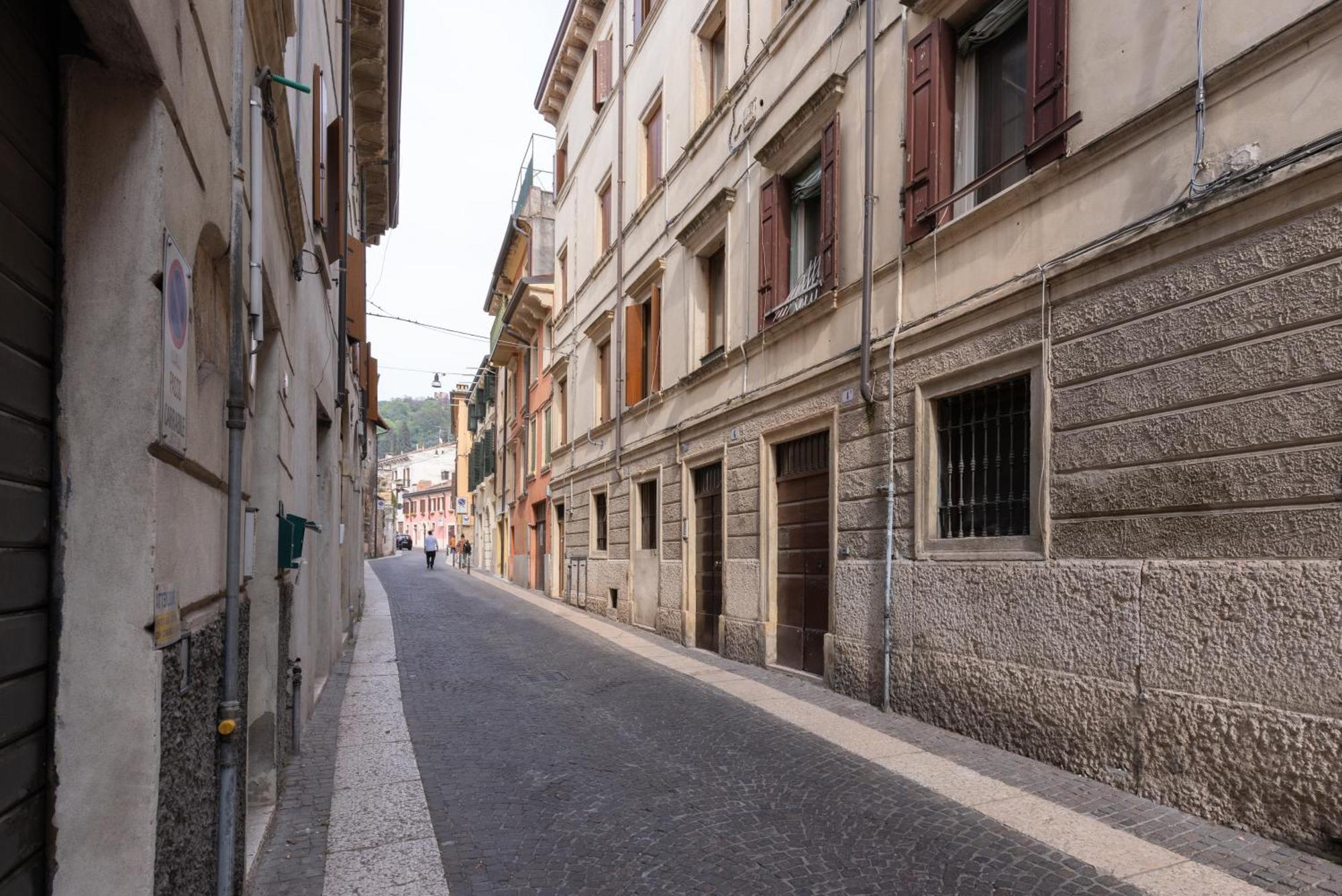 Anticavalle Intero Appartamento Verona Kültér fotó